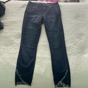 Dark fringed jeans